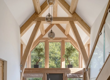 2071 0092 Oakwrights Simon Kennedy feature