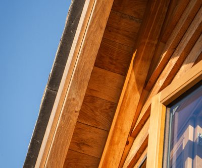 5962 083 Oakwrights Mark Watts content