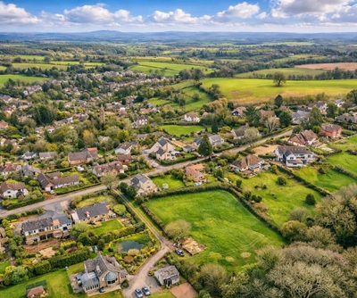 Helenswood drone contentblock
