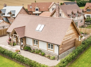 2318 072 b Oakwrights Mark Watts Feature