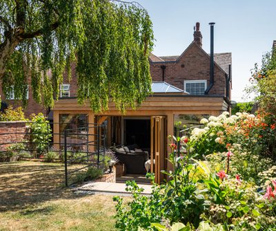 5466 002 Oakwrights Mark Watts content