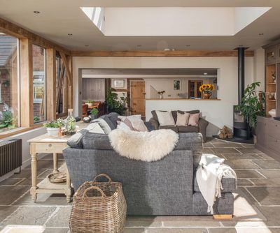 5466 022 Oakwrights Mark Watts content