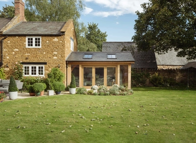 5315 068 Oakwrights Simon Kennedy Feature