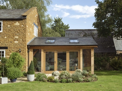 5315 069 Oakwrights Simon Kennedy Gallery