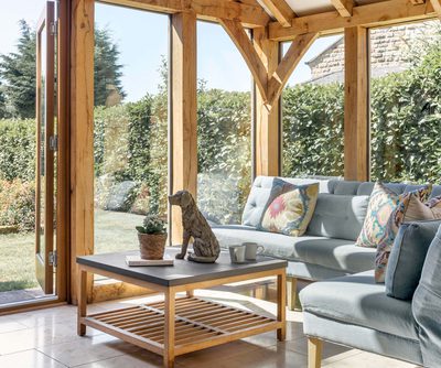 9851 09 bd Oakwrights Rob Crawshaw Feature