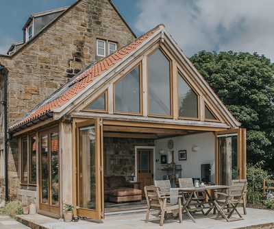 9854 0699 Oakwrights Lydia Harper content