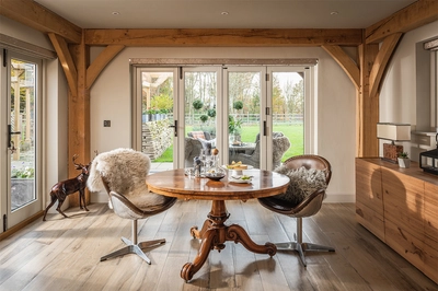 1926 61 Oakwrights Mark Watts content