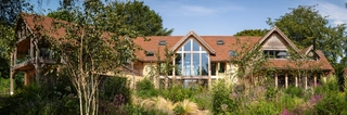 2264 003 Oakwrights Mark Watts priamryheader