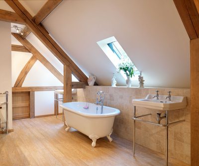 413 067 Oakwrights Darren Chung