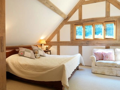 413 087 Oakwrights Darren Chung