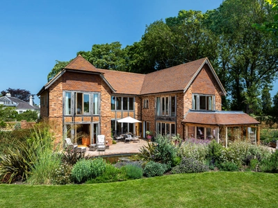 1718 38 b E Crop Oakwrights Mark Bolton