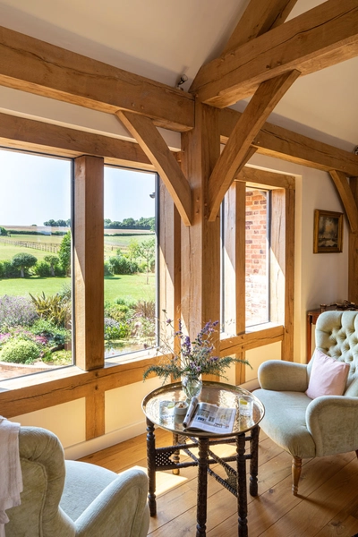 1718 47 Oakwrights Mark Bolton b