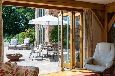 1718 50 Oakwrights Mark Bolton