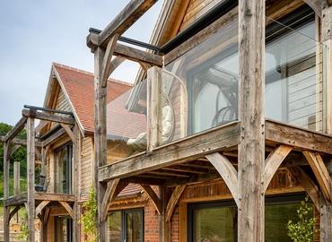 1863 4 b Oakwrights Mark Bolton content