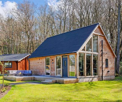 5198 04 Oakwrights Richard Frew content