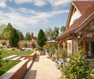 2219 36 Oakwrights Mark Watts Content Block