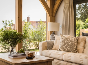 2219 41 b Oakwrights Mark Watts Feature