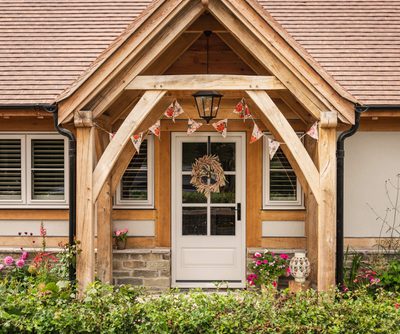 2318 020 Oakwrights Mark Watts Large Page Link