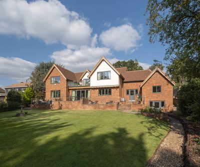 2071 007 Oakwrights Simon Kennedy Content Block