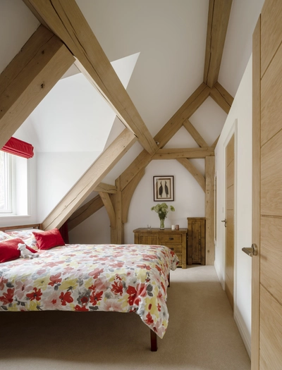 2071 0302 Oakwrights Simon Kennedy Gallery