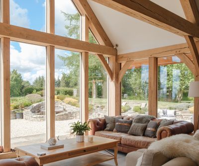 2212 029 Oakwrights Katie Pryde content