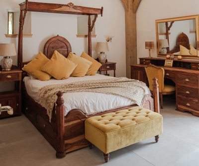 2212 047 Oakwrights Katie Pryde content