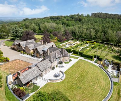 1546 025 Oakwrights Jon Holmes content