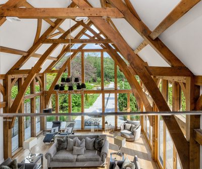 1546 149 Oakwrights Jon Holmes content