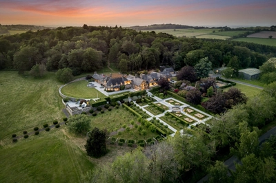 1546 087 Oakwrights Jon Holmes gallery