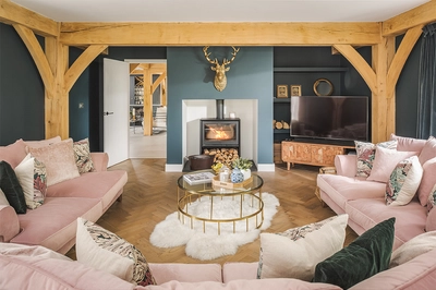 1868 022 Oakwrights Mark Watts Content