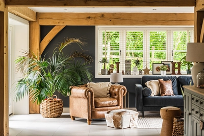 1868 029 Oakwrights Mark Watts content