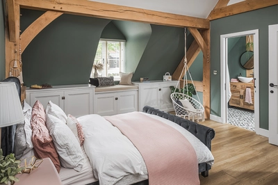 1868 034 Oakwrights Mark Watts content