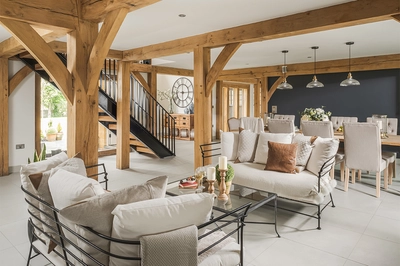 1868 040 Oakwrights Mark Watts content