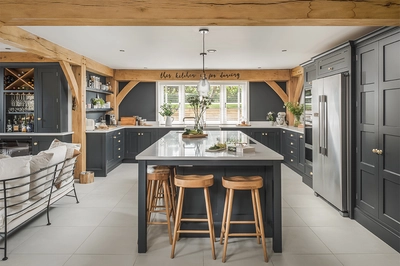 1868 043 Oakwrights Mark Watts content