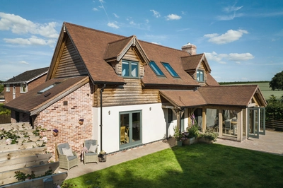 2044 22 b E Oakwrights Mark Watts Gallery