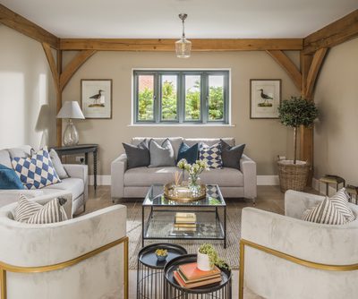 2044 25 Oakwrights Mark Watts Gallery