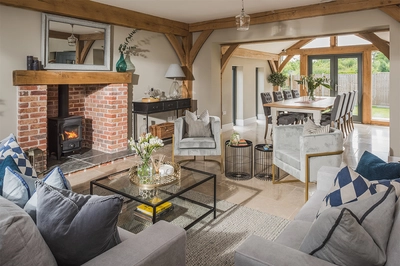 2044 27 Oakwrights Mark Watts content