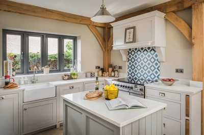 2044 32 Oakwrights Mark Watts Gallery