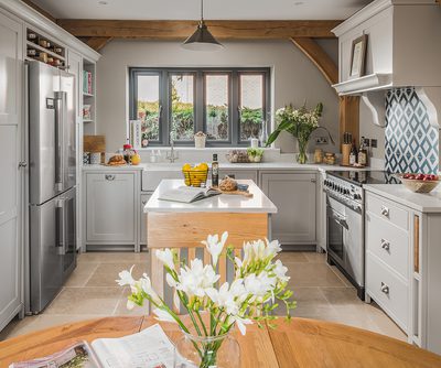 2044 33 Oakwrights Mark Watts content