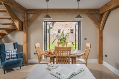 2044 35 Oakwrights Mark Watts Gallery