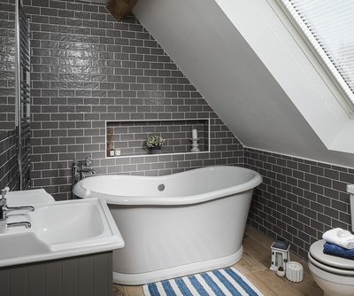 2044 36 Oakwrights Mark Watts content