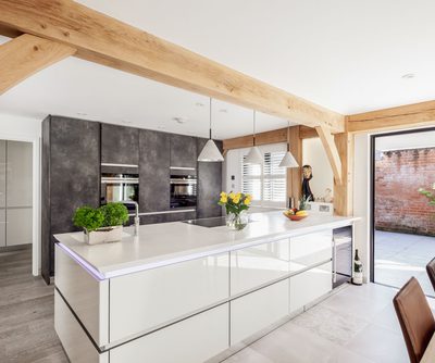 1647 2030 Oakwrights Simon Maxwell ntpr