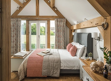 1991 3 Oakwrights Mark Watts Feature