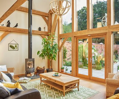 1786 1454 Oakwrights Richard Kiely b content