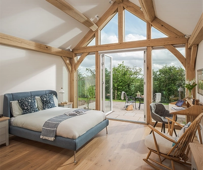 2529 2 Oakwrights Mark Watts content