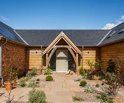 2529 54 Oakwrights Mark Watts content