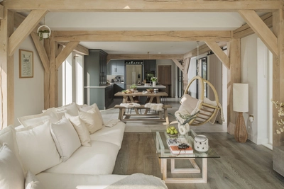 2310 304 Oakwrights Mark Watts