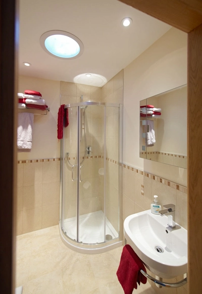 Matthews int bathroom1