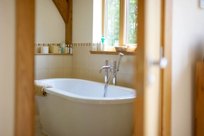 Matthews int bathroom2b