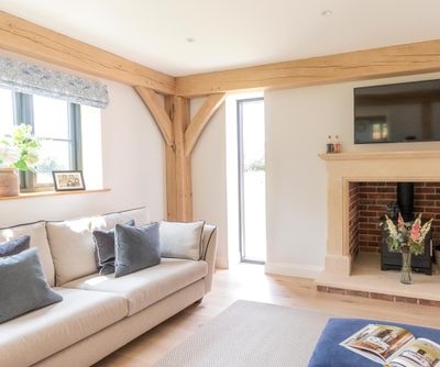 2553 060 Oakwrights content